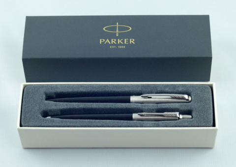 Zestaw Jotter Czarny DUO Pióro wieczne i długopis ETUI Zestaw Jotter Czarny DUO Pióro wieczne i długopis ETUI